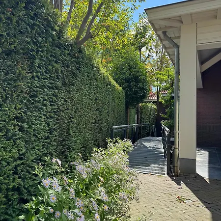 Bij Germaine Bed & Breakfast Heeze