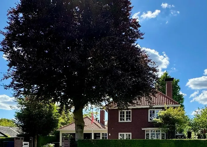 Alojamento de Acomodação e Pequeno-almoço Bij Germaine